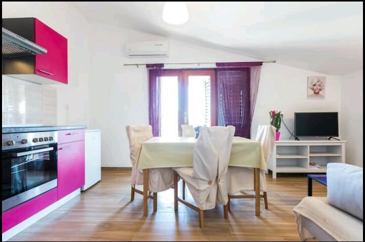 Apartments Marinka Biograd Na Moru Exterior photo